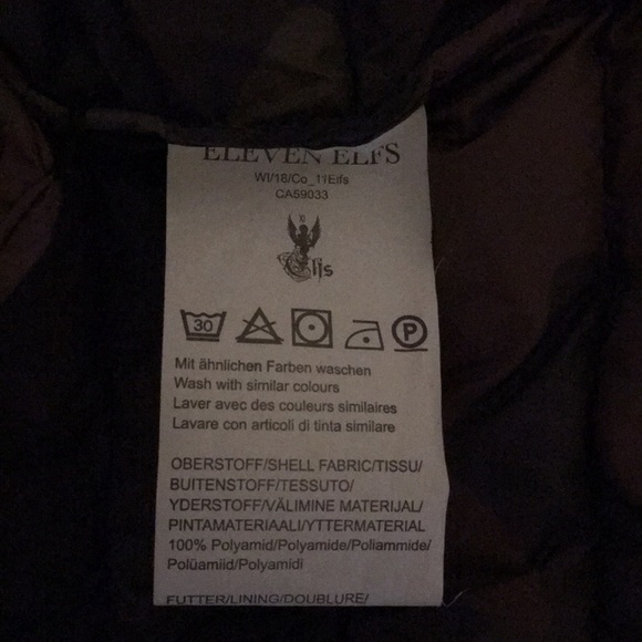 Eleven Elf’s Shannon Vegan Down Jacket in Camo - Picture 7 of 9